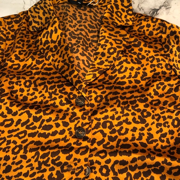 NWT Satin leopard skirt set - Picture 6 of 7